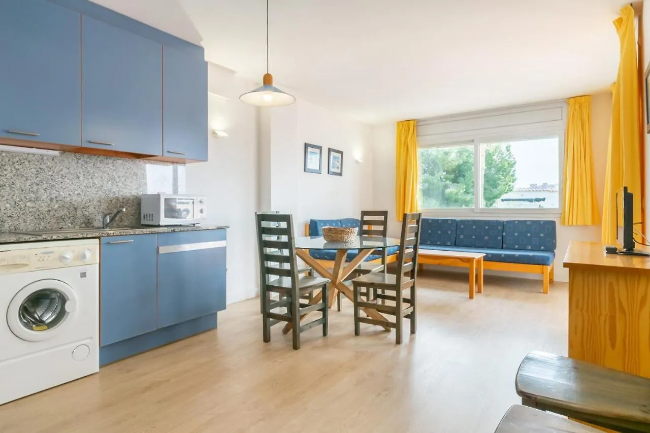 Apartamento Port Canigo III - 5 Roses 0*,  Spain